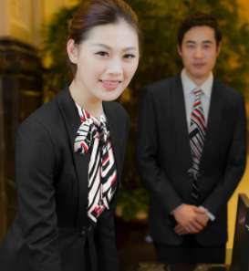 定做酒店工作服應該如何選擇？